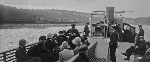 Bateau-mouche au 19ème siècle